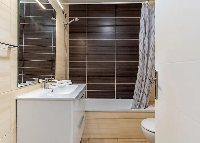 Apartment Ab Besos River